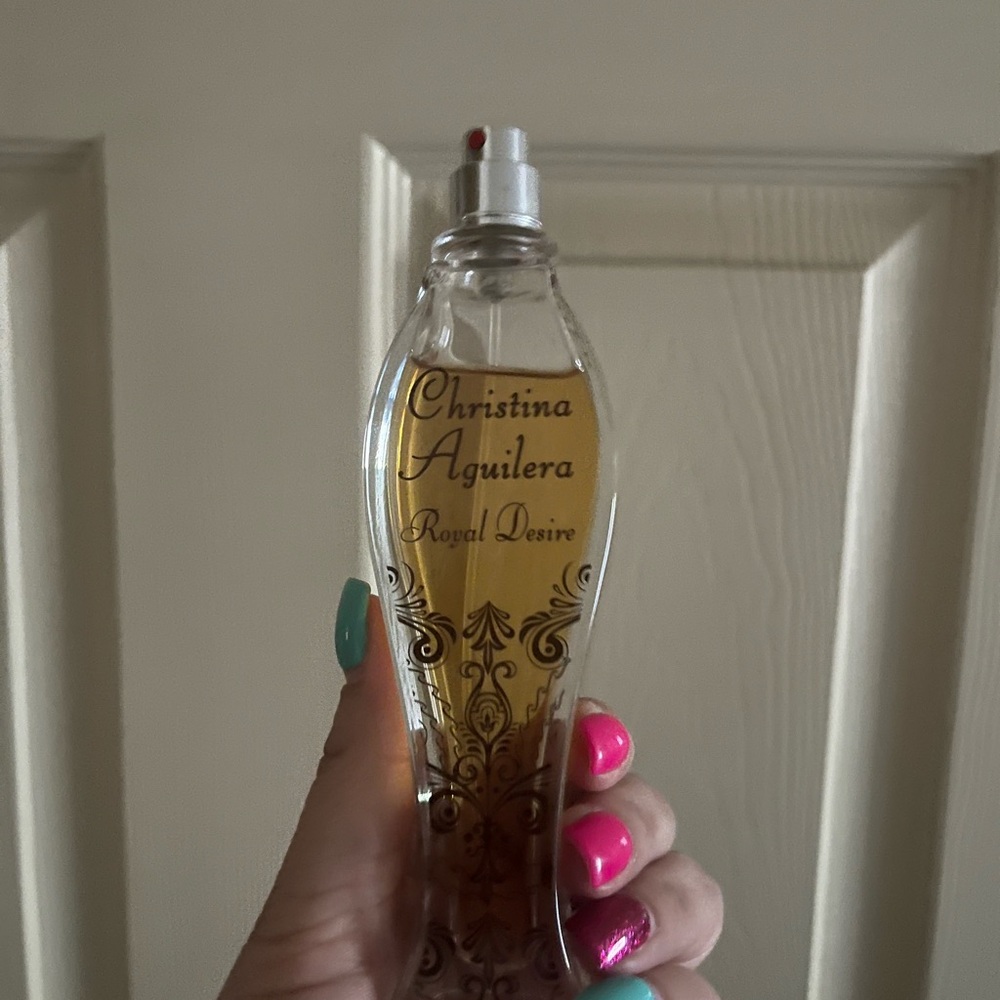 Christina Aguilera Royal Desire Perfume